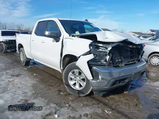 2020 Chevrolet Silverado 1500 LT with VIN 1GCRYDEK7LZ304671, listed as a IAAI auction lot 41460136 with 77,299 mi miles. Bid and sale history available at carsss.com. Image 1.