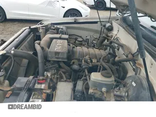 2006 Toyota Tundra SR5 with VIN 5TBDT441X6S549903, listed as a IAAI auction lot 43384170 with 303,388 mi miles and . Bid and sale history available at DreamBid. Image 20.