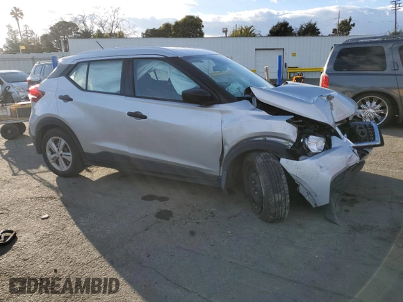 2019 Nissan Kicks SV with VIN 3N1CP5CU5KL557449, listed as a Copart auction lot 48081895 with 0 mi miles and Salvage Title. Bid and sale history available at carsss.com. Image 4.