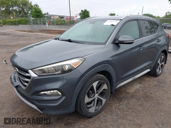 2017 Hyundai Tucson Value z VIN KM8J33A28HU399978, wystawiony jako IAAI lot #41987370 z przebiegiem 96 958 mil mil oraz . Historia ofert i sprzedaży dostępna na DreamBid. Obrazek 18.