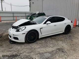 2016 Porsche Panamera 4 with VIN WP0AA2A71GL006245, listed as a Copart auction lot 44398474 with 128,381 mi miles. Bid and sale history available at carsss.com. Image 1.