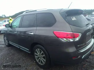 2016 Nissan Pathfinder S with VIN 5N1AR2MN2GC606299, listed as a IAAI auction lot 38882064 with 187,191 mi miles. Bid and sale history available at carsss.com. Image 21.