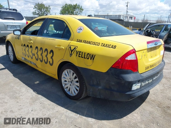 2012 Ford Fusion Hybrid with VIN 3FADP0L31CR284736, listed as a IAAI auction lot 42246142 with 384,612 mi miles and . Bid and sale history available at DreamBid. Image 3.