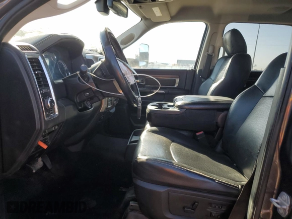 2016 Ram 1500 Laramie z VIN 1C6RR7NM9GS354610, wystawiony jako Copart lot #55631005 z przebiegiem 76 443 mil mil oraz Szkoda całkowita • Salvage title. Historia ofert i sprzedaży dostępna na DreamBid. Obrazek 7.