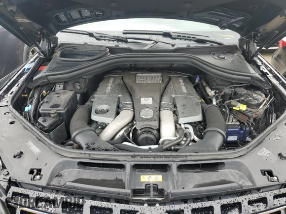 2015 Mercedes-Benz M 63 AMG with VIN 4JGDA7EB8FA468736, listed as a Copart auction lot 74569134 with Not Provided miles and Salvage Title. Bid and sale history available at carsss.com. Image 12.