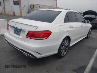 2014 Mercedes-Benz E 350 Sport с VIN WDDHF5KB2EA811464, выставлен на аукционе IAAI как лот 42655536 с пробегом 85 598 миль миль и . История ставок и продаж доступна на DreamBid. Изображение 4.