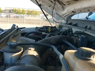 2012 Ford F-250 XL с VIN 1FT7W2B61CEA52982, выставлен на аукционе IAAI как лот 43322231 с пробегом 187 030 миль миль и . История ставок и продаж доступна на DreamBid. Изображение 20.