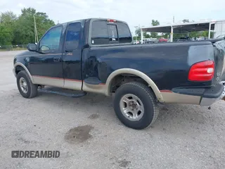 1999 Ford F-150 XL z VIN 1FTRX08L4XKB47888, wystawiony jako IAAI lot #42000396 z przebiegiem 200 461 mil mil oraz . Historia ofert i sprzedaży dostępna na DreamBid. Obrazek 3.