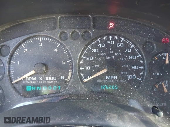 2003 GMC Sonoma SLS with VIN 1GTDT19XX38177336, listed as a IAAI auction lot 41696918 with 126,205 mi miles. Bid and sale history available at carsss.com. Image 7.