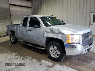 2012 Chevrolet Silverado 1500 LT with VIN 1GCRKSE70CZ271806, listed as a Copart auction lot 51667665 with 179,353 mi miles and Salvage Title. Bid and sale history available at DreamBid. Image 4.