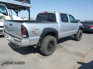2007 Toyota Tacoma PreRunner z VIN 5TEJU62N07Z437107, wystawiony jako Copart lot #69564724 z przebiegiem 189 662 mil mil oraz Szkoda całkowita • Salvage title. Historia ofert i sprzedaży dostępna na DreamBid. Obrazek 3.