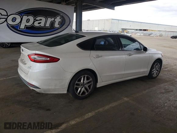 2013 Ford Fusion SE z VIN 3FA6P0HR4DR362689, wystawiony jako Copart lot #66106765 z przebiegiem 137 639 mil mil oraz Czysty tytuł • Clean title. Historia ofert i sprzedaży dostępna na DreamBid. Obrazek 3.
