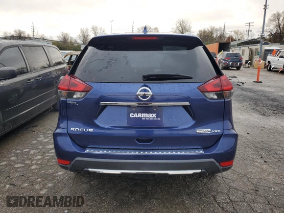 2019 Nissan Rogue S with VIN KNMAT2MV2KP504959, listed as a Copart auction lot 80275004 with 60,672 mi miles and Salvage Title. Bid and sale history available at carsss.com. Image 6.