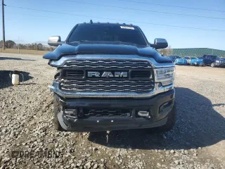 2019 Ram 2500 Limited z VIN 3C6UR5TL5KG540024, wystawiony jako Copart lot #84827294 z przebiegiem Nie podano mil oraz Szkoda całkowita • Salvage title. Historia ofert i sprzedaży dostępna na DreamBid. Obrazek 5.