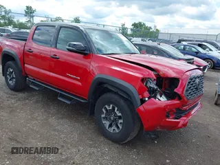 2023 Toyota Tacoma SR with VIN 3TMCZ5AN6PM596605, listed as a IAAI auction lot 42314290 with 32,543 mi miles and . Bid and sale history available at DreamBid. Image 1.