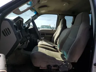 2008 Ford Super Duty F-250 SRW XL with VIN 1FTSX21588EB07905, listed as a Copart auction lot 49815005 with 219,567 mi miles and Clean Title. Bid and sale history available at carsss.com. Image 7.