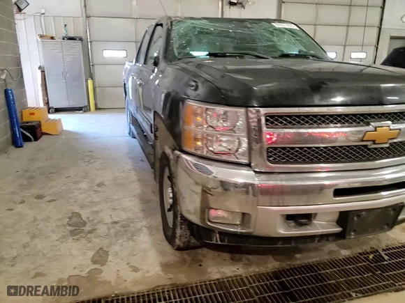 2013 Chevrolet Silverado 1500 LT with VIN 3GCPKSE76DG338773, listed as a Copart auction lot 88823205 with 166,889 mi miles and Salvage Title. Bid and sale history available at carsss.com. Image 11.