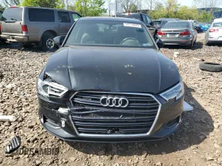 2018 Audi A3 Premium z VIN WAUB8GFFXJ1026829, wystawiony jako Copart lot #54714695 z przebiegiem 61 807 mil mil oraz Szkody całkowita. Historia ofert i sprzedaży dostępna na DreamBid. Obrazek 5.