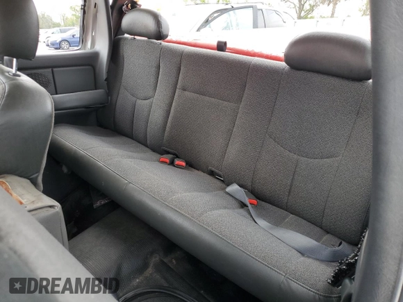 2004 Chevrolet Silverado 1500 LS with VIN 2GCEC19VX41111375, listed as a Copart auction lot 50514175 with 153,701 mi miles and Salvage Title. Bid and sale history available at DreamBid. Image 10.