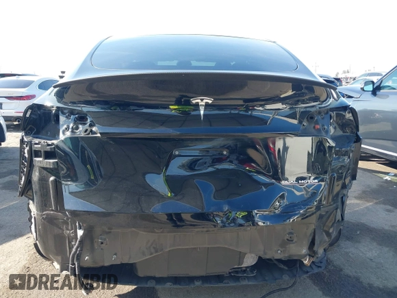 2021 Tesla Model Y Performance with VIN 5YJYGDEF1MF092889, listed as a IAAI auction lot 42076715 with 48,373 mi miles and . Bid and sale history available at DreamBid. Image 16.