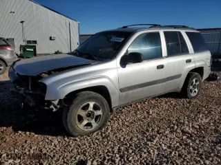 2005 Chevrolet TrailBlazer LT with VIN 1GNDT13S052279240, listed as a Copart auction lot 50742545 with 282,606 mi miles and Clean Title. Bid and sale history available at carsss.com. Image 1.