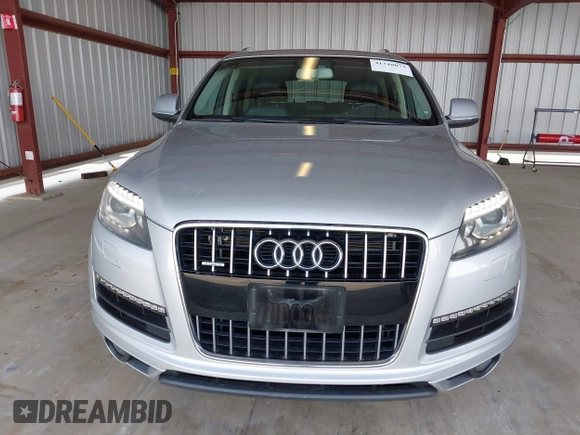 2015 Audi Q7 3.0T Premium with VIN WA1CGAFE9FD026724, listed as a IAAI auction lot 41740073 with 71,505 mi miles. Bid and sale history available at carsss.com. Image 12.