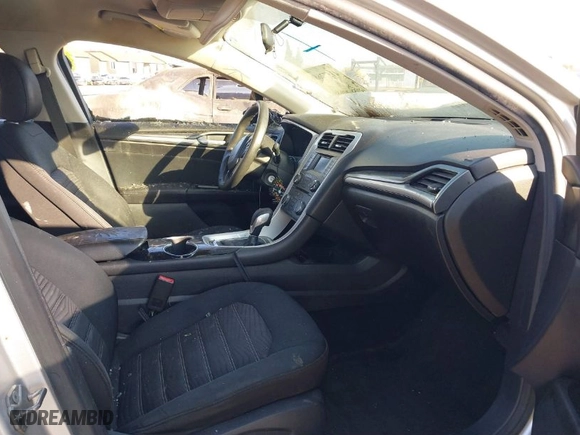 2016 Ford Fusion SE with VIN 1FA6P0H71G5105978, listed as a IAAI auction lot 41572686 with 163,323 mi miles. Bid and sale history available at carsss.com. Image 5.
