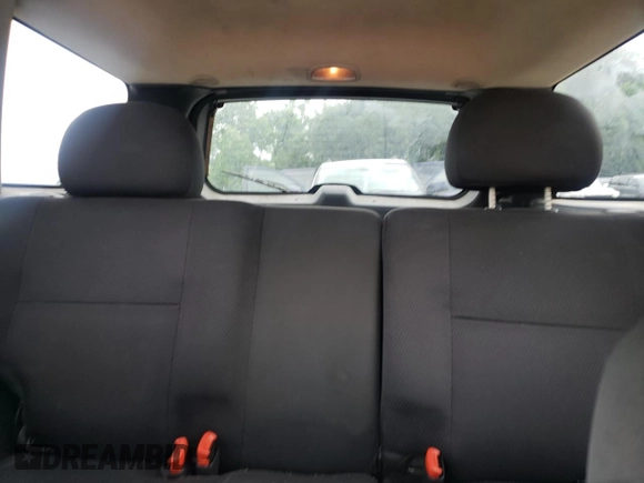 2004 Jeep Grand Cherokee Laredo z VIN 1J4GW48S14C288605, wystawiony jako Copart lot #60204815 z przebiegiem 247 816 mil mil oraz Szkoda całkowita • Salvage title. Historia ofert i sprzedaży dostępna na DreamBid. Obrazek 10.