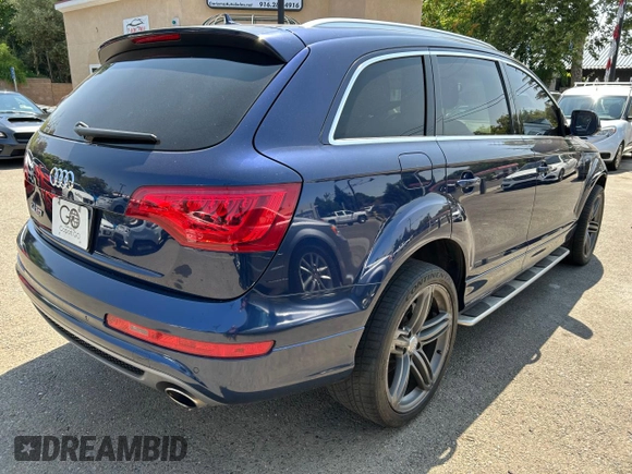 2012 Audi Q7 S line with VIN WA1DGAFE6CD008357, listed as a Copart auction lot 60036955 with 98,599 mi miles and Clean title. Bid and sale history available at DreamBid. Image 4.