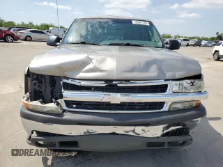 2003 Chevrolet Tahoe LS с VIN 1GNEC13V23J203066, выставлен на аукционе Copart как лот 52641765 с пробегом 273 492 миль миль и Списание • Salvage title. История ставок и продаж доступна на DreamBid. Изображение 5.