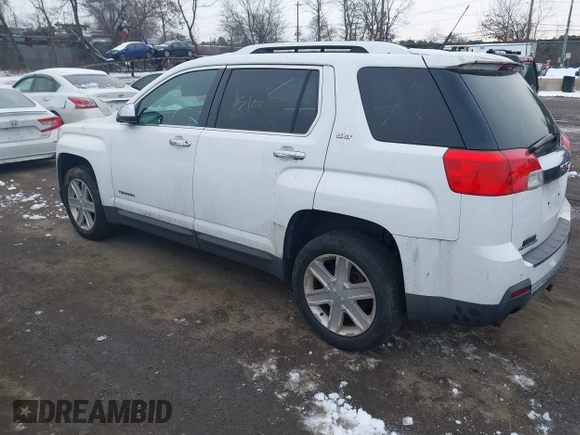 2010 GMC Terrain SLT-2 z VIN 2CTFLJEYXA6226212, wystawiony jako IAAI lot #41563252 z przebiegiem Nie podano mil oraz . Historia ofert i sprzedaży dostępna na DreamBid. Obrazek 3.