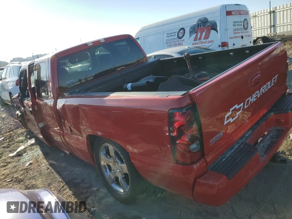 2004 Chevrolet Silverado SS z VIN 2GCEK19N941283609, wystawiony jako Copart lot #83669554 z przebiegiem 132 832 mil mil oraz Szkoda całkowita • Salvage title. Historia ofert i sprzedaży dostępna na DreamBid. Obrazek 2.