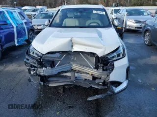 2024 BMW X1 xDrive28i with VIN WBX73EF02R5008534, listed as a Copart auction lot 43557675 with 0 mi miles and Salvage Title. Bid and sale history available at carsss.com. Image 5.
