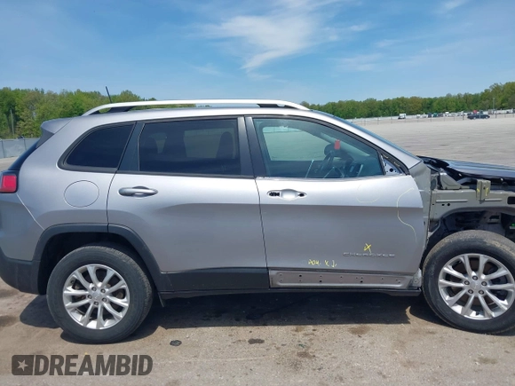 2020 Jeep Cherokee Latitude with VIN 1C4PJMCB4LD654657, listed as a IAAI auction lot 42113003 with 67,062 mi miles and . Bid and sale history available at DreamBid. Image 14.