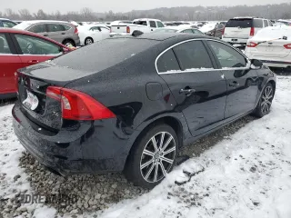 2015 Volvo S60 T6 Drive-E with VIN YV149MFK5F2339707, listed as a Copart auction lot 82493884 with 87,932 mi miles and Salvage Title. Bid and sale history available at carsss.com. Image 3.