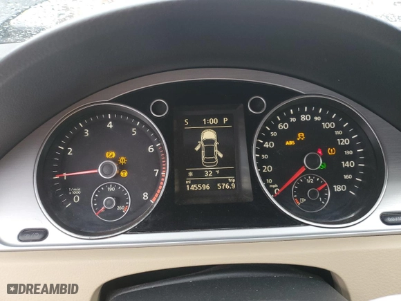2013 Volkswagen CC Sport with VIN WVWBN7AN4DE550775, listed as a Copart auction lot 88156045 with 145,596 mi miles and Salvage Title. Bid and sale history available at carsss.com. Image 9.
