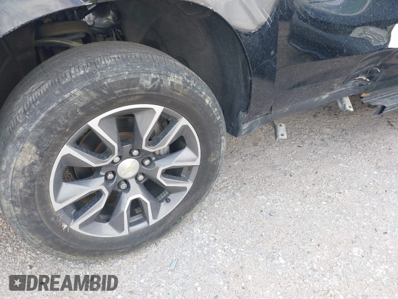 2021 Chevrolet Tahoe LT z VIN 1GNSCNKD5MR282271, wystawiony jako IAAI lot #42705493 z przebiegiem 68 280 mil mil oraz . Historia ofert i sprzedaży dostępna na DreamBid. Obrazek 16.