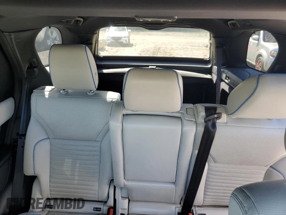 2018 Land Rover Discovery HSE with VIN SALRR2RV9JA051623, listed as a Copart auction lot 54216834 with 89,943 mi miles and Clean Title. Bid and sale history available at carsss.com. Image 10.