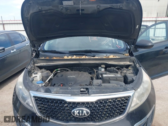 2016 Kia Sportage LX with VIN KNDPB3AC0G7858783, listed as a IAAI auction lot 42057986 with 131,954 mi miles. Bid and sale history available at carsss.com. Image 10.