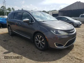 2017 Chrysler Pacifica Limited with VIN 2C4RC1GGXHR644646, listed as a Copart auction lot 63326395 with 85,700 mi miles and Salvage title. Bid and sale history available at DreamBid. Image 4.