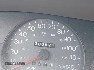 2003 Mercury Grand Marquis LS Premium z VIN 2MEFM75WX3X683205, wystawiony jako IAAI lot #42177139 z przebiegiem 200 521 mil mil oraz . Historia ofert i sprzedaży dostępna na DreamBid. Obrazek 15.