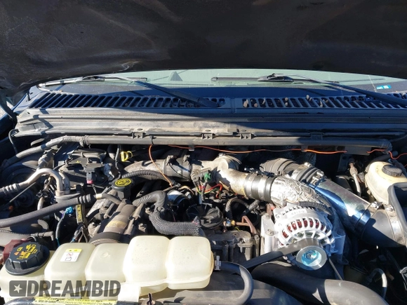 2001 Ford Super Duty F-250 XL with VIN 3FTNW21F31MA77558, listed as a IAAI auction lot 41536844 with 247,531 mi miles. Bid and sale history available at carsss.com. Image 10.