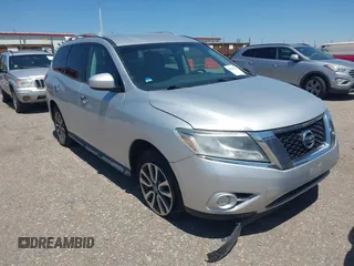 2013 Nissan Pathfinder SL z VIN 5N1AR2MM8DC651377, wystawiony jako IAAI lot #42466237 z przebiegiem 150 572 mil mil oraz . Historia ofert i sprzedaży dostępna na DreamBid. Obrazek 1.