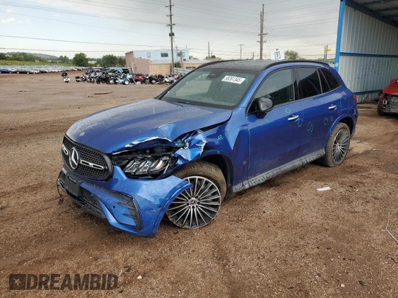 2023 Mercedes-Benz GLC 300 z VIN W1NKM4HB9PU033424, wystawiony jako Copart lot #58261345 z przebiegiem 6 704 mil mil oraz Szkoda całkowita • Salvage title. Historia ofert i sprzedaży dostępna na DreamBid. Obrazek 1.