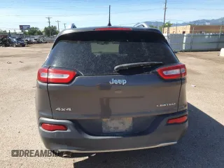 2016 Jeep Cherokee Limited z VIN 1C4PJMDB4GW213278, wystawiony jako Copart lot #61165065 z przebiegiem 150 580 mil mil oraz Szkoda całkowita • Salvage title. Historia ofert i sprzedaży dostępna na DreamBid. Obrazek 6.