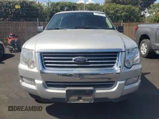 2009 Ford Explorer XLT z VIN 1FMEU63E79UA35074, wystawiony jako Copart lot #51868795 z przebiegiem 116 486 mil mil oraz Czysty tytuł • Clean title. Historia ofert i sprzedaży dostępna na DreamBid. Obrazek 5.