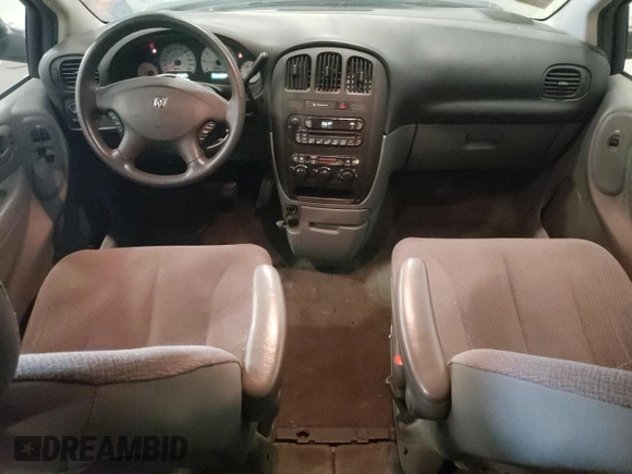 2007 Dodge Grand Caravan SE with VIN 1D4GP24RX7B249213, listed as a Copart auction lot 72547894 with 104,636 mi miles and Clean Title. Bid and sale history available at DreamBid. Image 8.