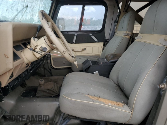 1989 Jeep Wrangler with VIN 2J4FY49T7KJ134187, listed as a Copart auction lot 63873225 with 172,344 mi miles and Clean title. Bid and sale history available at DreamBid. Image 7.