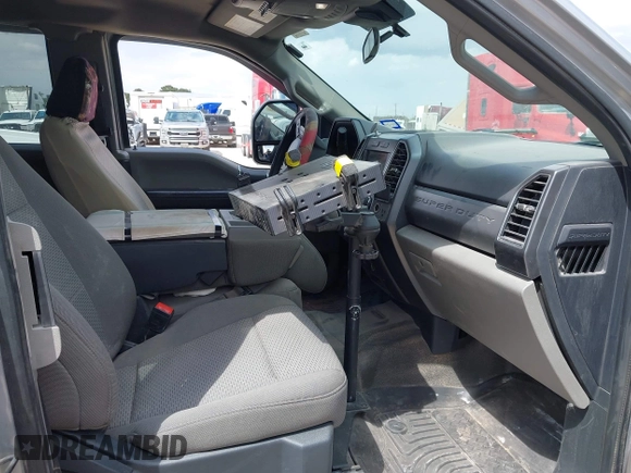 2022 Ford F-250 XL with VIN 1FT7X2B63NEC14787, listed as a IAAI auction lot 42186847 with 114,669 mi miles and . Bid and sale history available at DreamBid. Image 5.