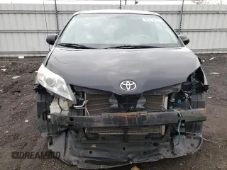 2014 Toyota Sienna LE AAS with VIN 5TDKK3DC7ES466988, listed as a Copart auction lot 53277255 with 130,706 mi miles and Salvage Title. Bid and sale history available at carsss.com. Image 5.